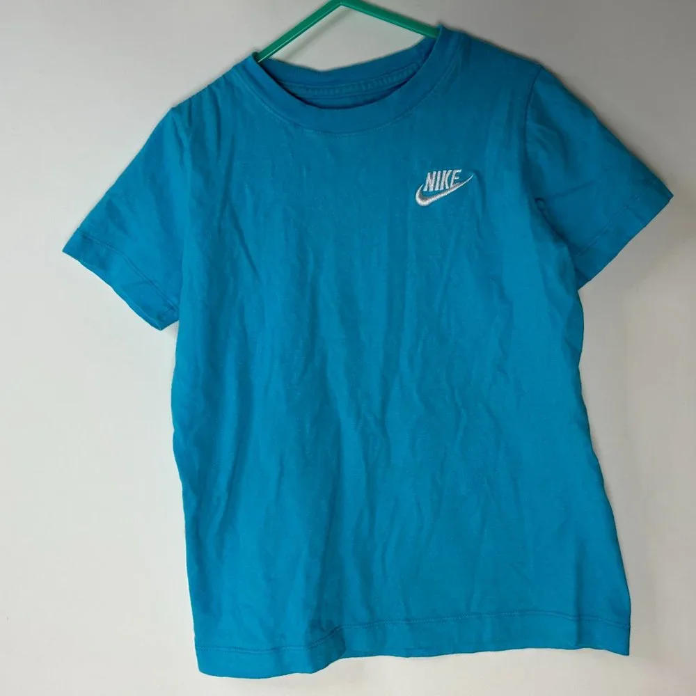 Nike tee blue
